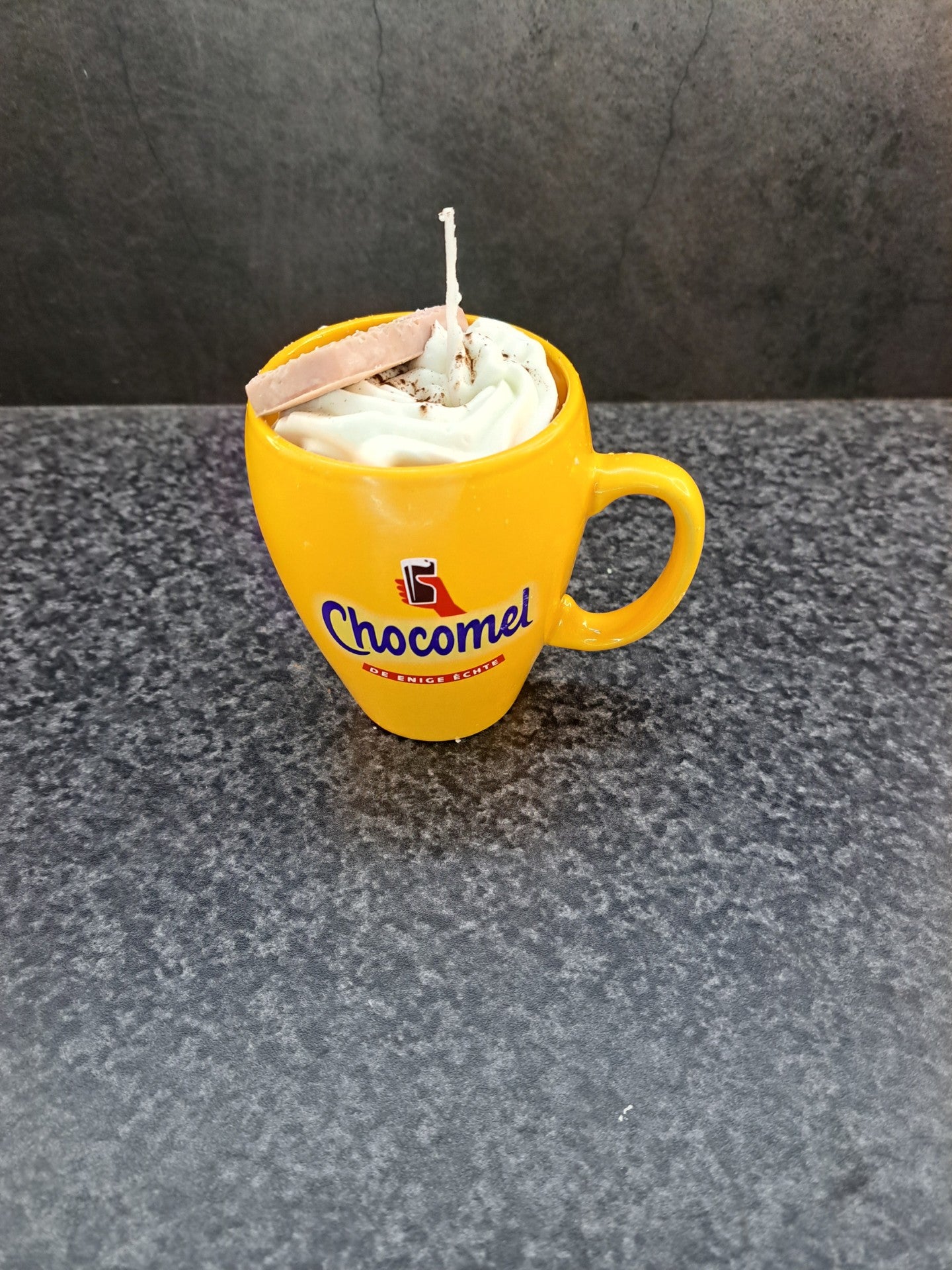 Unieke Chocomelbekker   Kaarsen