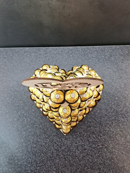 ferrero rocherUniek Houten Hart met Ferrero Rocher hart