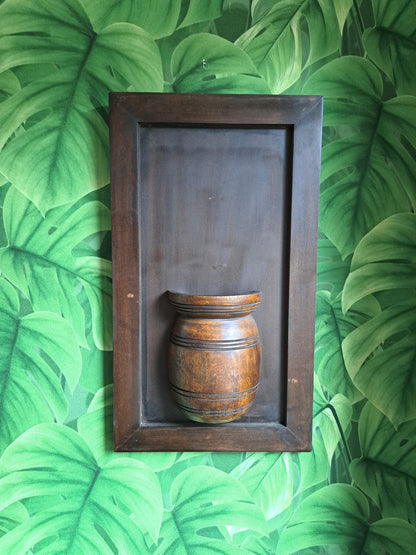Houten Wandornament met Halve Vaas