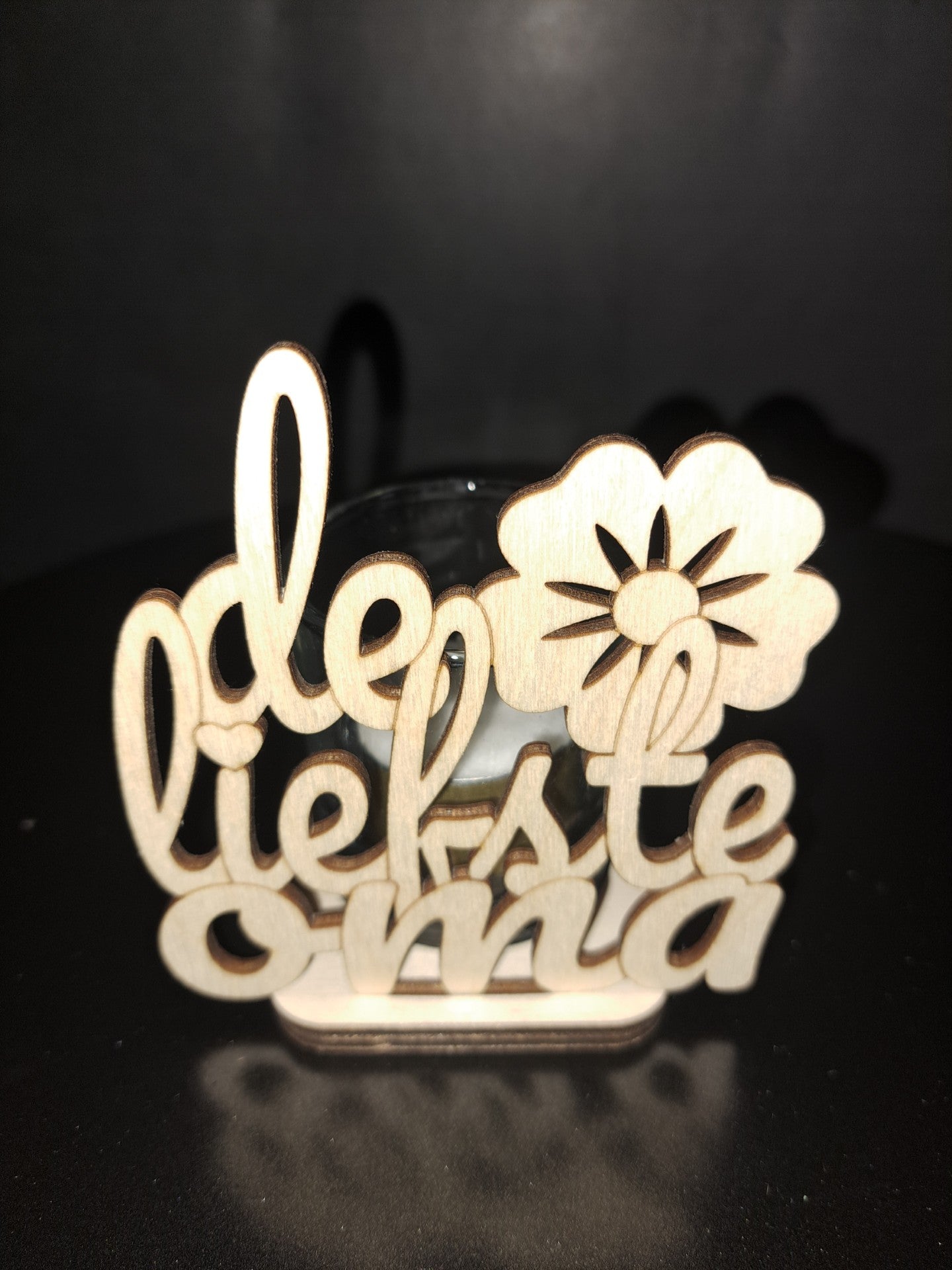 Houten waxinelichthouder De liefste oma