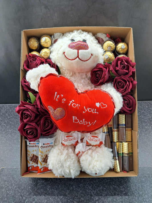 Luxe Valentijnsdag Geschenkdoos met Teddybeer, Rozen & Chocolade