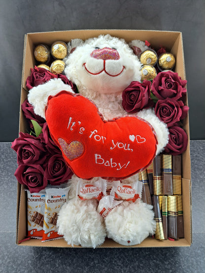 Luxe Valentijnsdag Geschenkdoos met Teddybeer, Rozen & Chocolade
